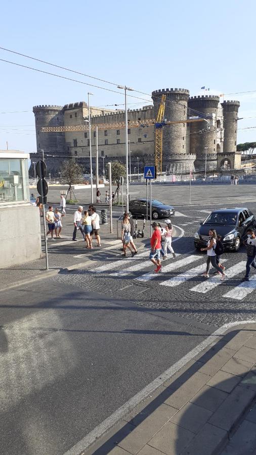 La Dependance Di Marcello Napoli Centro Hotell Exteriör bild