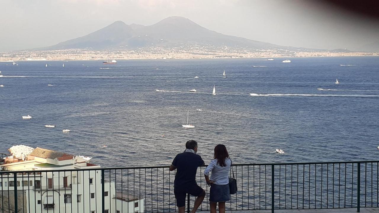La Dependance Di Marcello Napoli Centro Hotell Exteriör bild