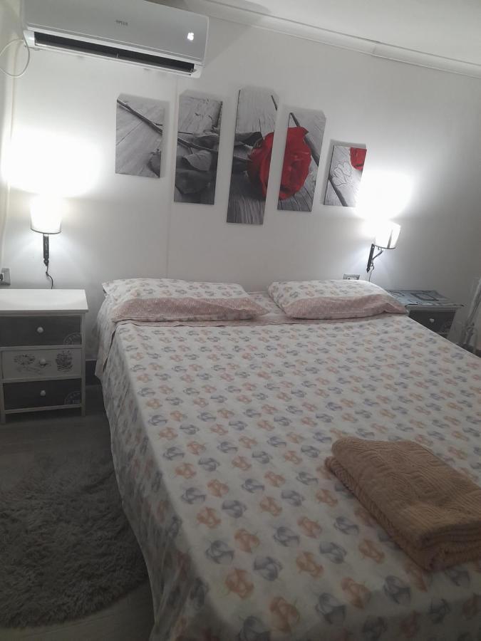 La Dependance Di Marcello Napoli Centro Hotell Exteriör bild